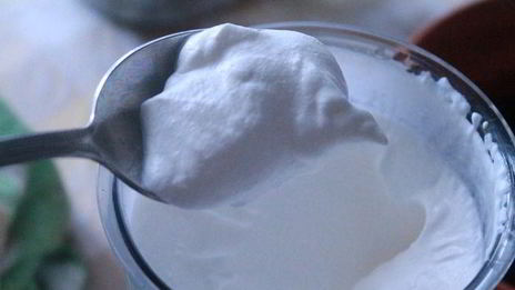 бисквитные стаканчики с черничным муссом