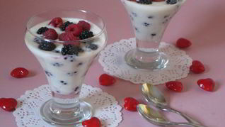 Ежевика с муссом из зефира