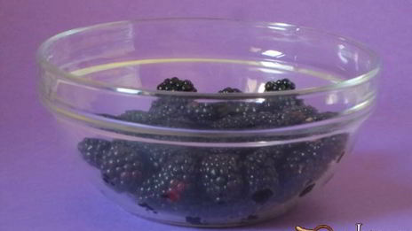 ежевика с муссом из зефира