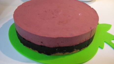 фиалковый торт-мусс с черникой весна в тулузе