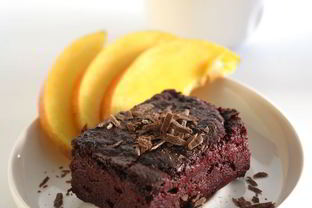 Шоколадный торт-мусс со свеклой