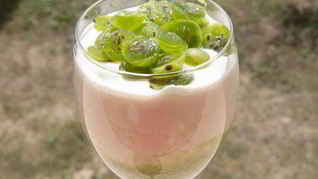 Творожный мусс с крыжовником