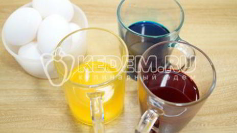 крашеные яйца пасхальные кролики