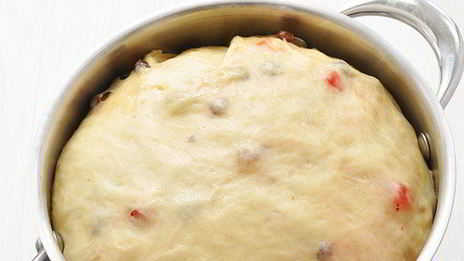 кулич на желтках и топленом масле