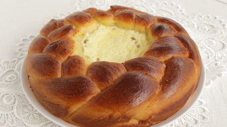 кулич с творожной начинкой