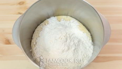 маковый кулич