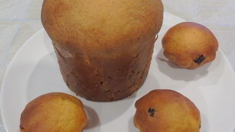 морковный кулич с клюквой