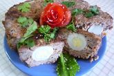 Мясное пасхальное кольцо с яйцами