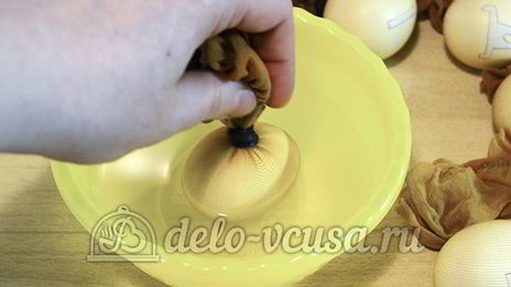 пасхальные яйца с буквами