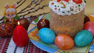 СалатПасхальный кулич