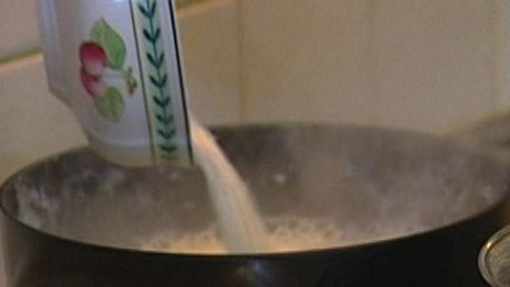 рисовый пудинг с миндалем и кедровыми орешками