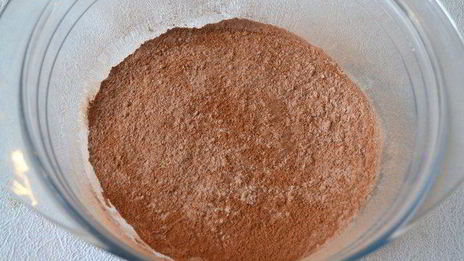 шоколадный шортбред с орехами