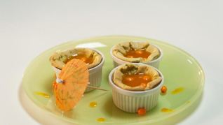 Чайное суфле с облепиховым соусом