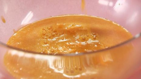 чайное суфле с облепиховым соусом