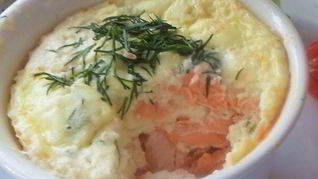 Нежнейшее суфле из форели с творожно-яичной заливкой