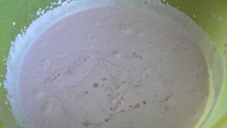 рулет бисквитный с клубнично-сливочным суфле