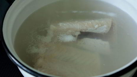 рыбное суфле с горчичным соусом