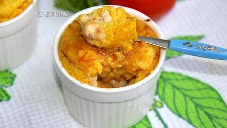 сочное куриное филе под рисово-морковным суфле