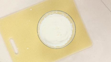 суфле из и огурта с жареными пряными апельсинами