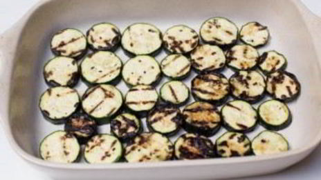 суфле из кабачков под грибным соусом