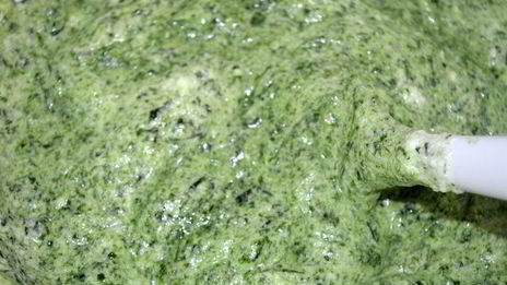 суфле со шпинатом и пармезаном