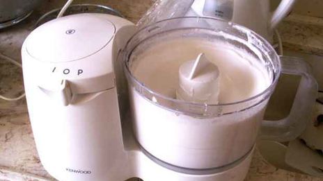 суфле в шоколадных стаканчиках