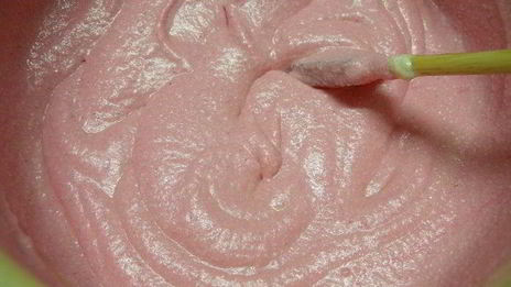 творожное суфле с белым шоколадом и клубникой