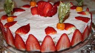 Кофейно-клубничный тирамису