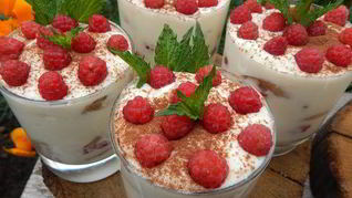 Малиновый тирамису