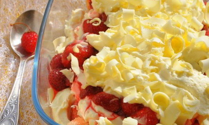 Рецепт тирамису с клубникой и белым шоколадом