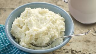 Творог из прокисшего кефира