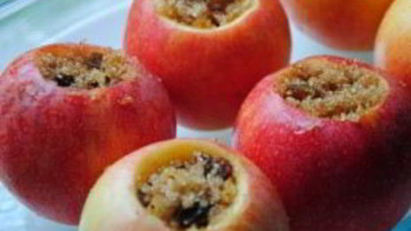 запеченные яблоки с сахаром