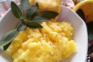 Ароматно-пряное пюре с шалфеем и лимоном