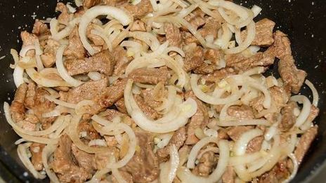 азу из говядины с солеными огурцами