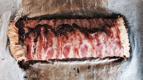 беконно-макаронный рулет