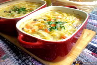 Домашняя лапша в горшочке