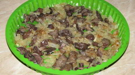 драники с грибами и кунжутом, запеченные в духовке