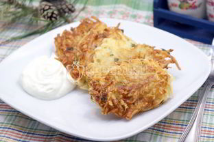 Драники с сыром и зеленью