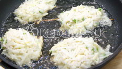 драники с сыром и зеленью