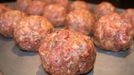 фрикадельки из говяжьего фарша