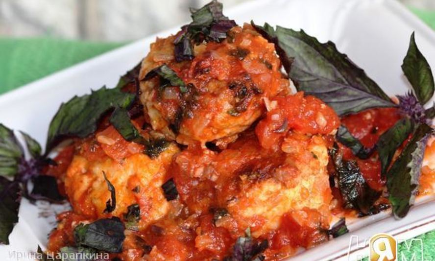 Рецепт фрикадельки из трески в томатно-базиликовом соусе