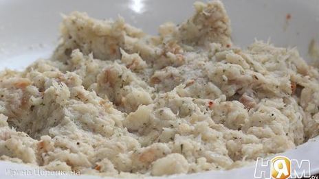 фрикадельки из трески в томатно-базиликовом соусе