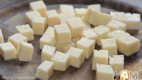 фрикадельки из трески в томатно-базиликовом соусе