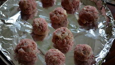 фрикадельки по-строгановски