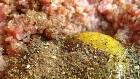 фрикадельки с гречкой