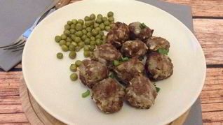 Фрикадельки с капустой в духовке