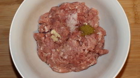 фрикадельки с картофелем в горшочках