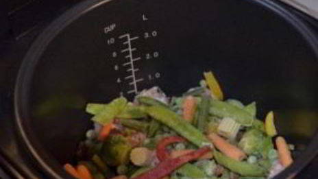 фрикадельки с овощами