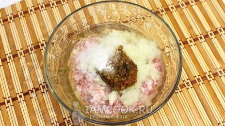 фрикадельки с подливкой