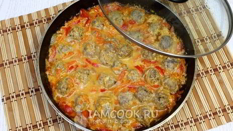 фрикадельки с подливкой